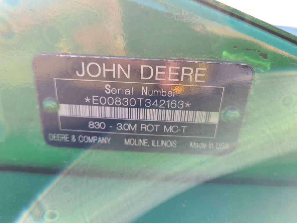 John Deere 830 Moco Discbine
