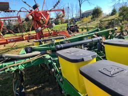 John Deere 7200 Corn Planter 'Monitor in the Office'