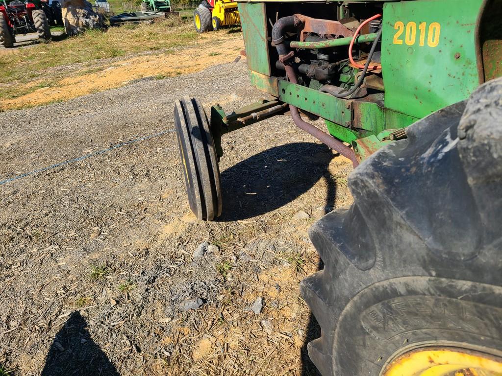John Deere 2010 Tractor 'Runs & Operates'