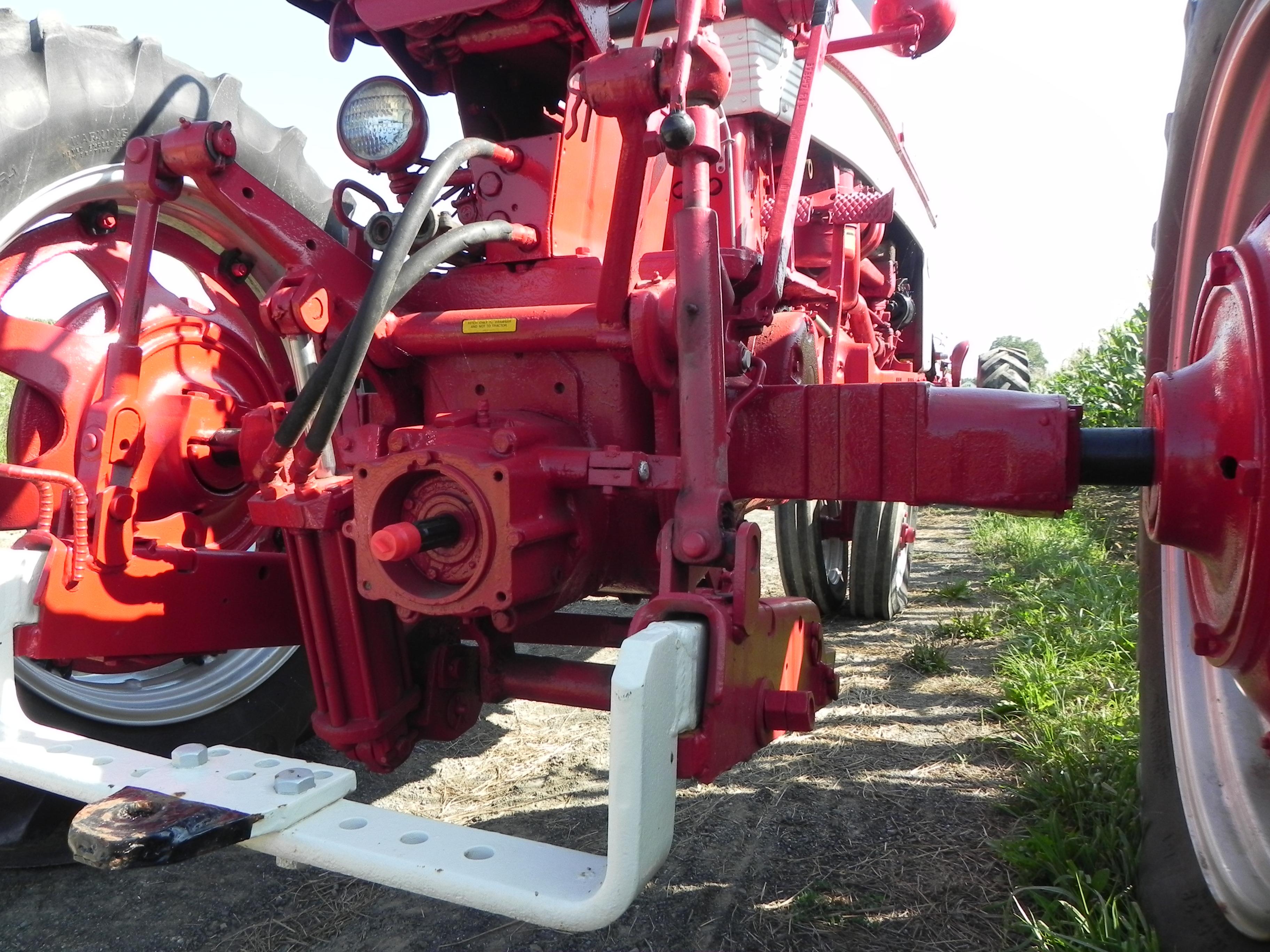 1963 International 460 Row Crop Tractor