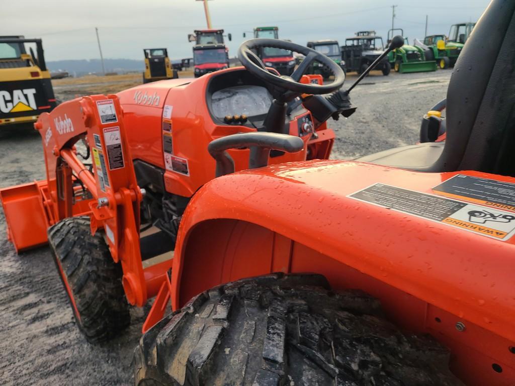 2023 Kubota L3902 Compact Tractor Loader Backhoe 'Elite Ride & Drive'