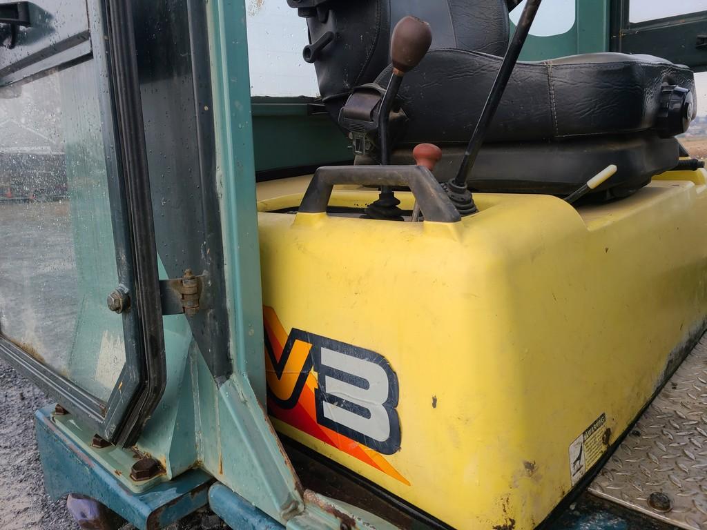 Yanmar V3-3 Wheel Loader 'Ride & Drive'
