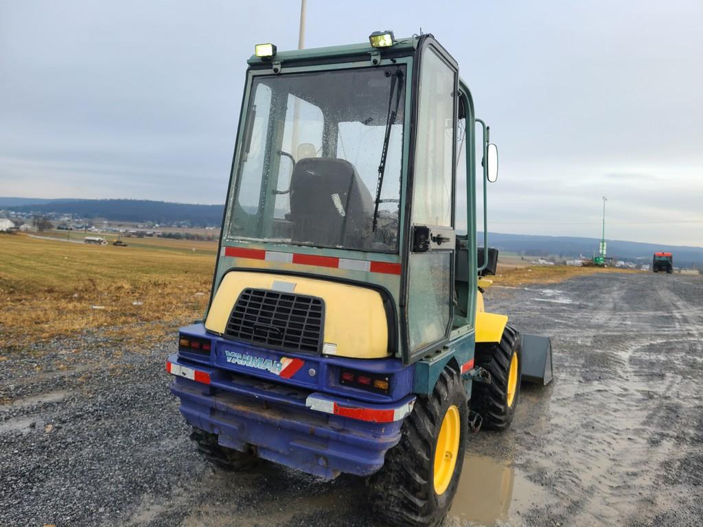 Yanmar V3-3 Wheel Loader 'Ride & Drive'