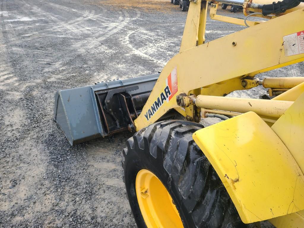 Yanmar V3-3 Wheel Loader 'Ride & Drive'