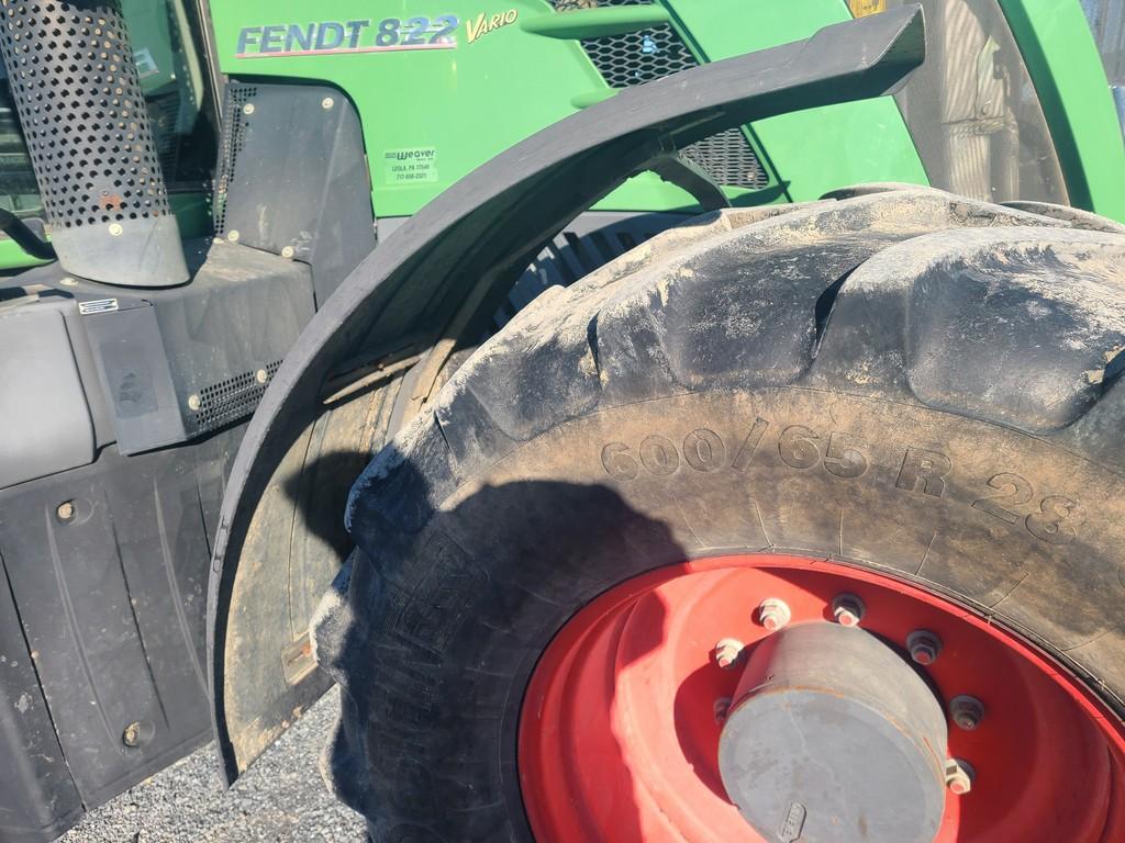 Fendt 822 Vario Cab Tractor 'Ride & Drive'