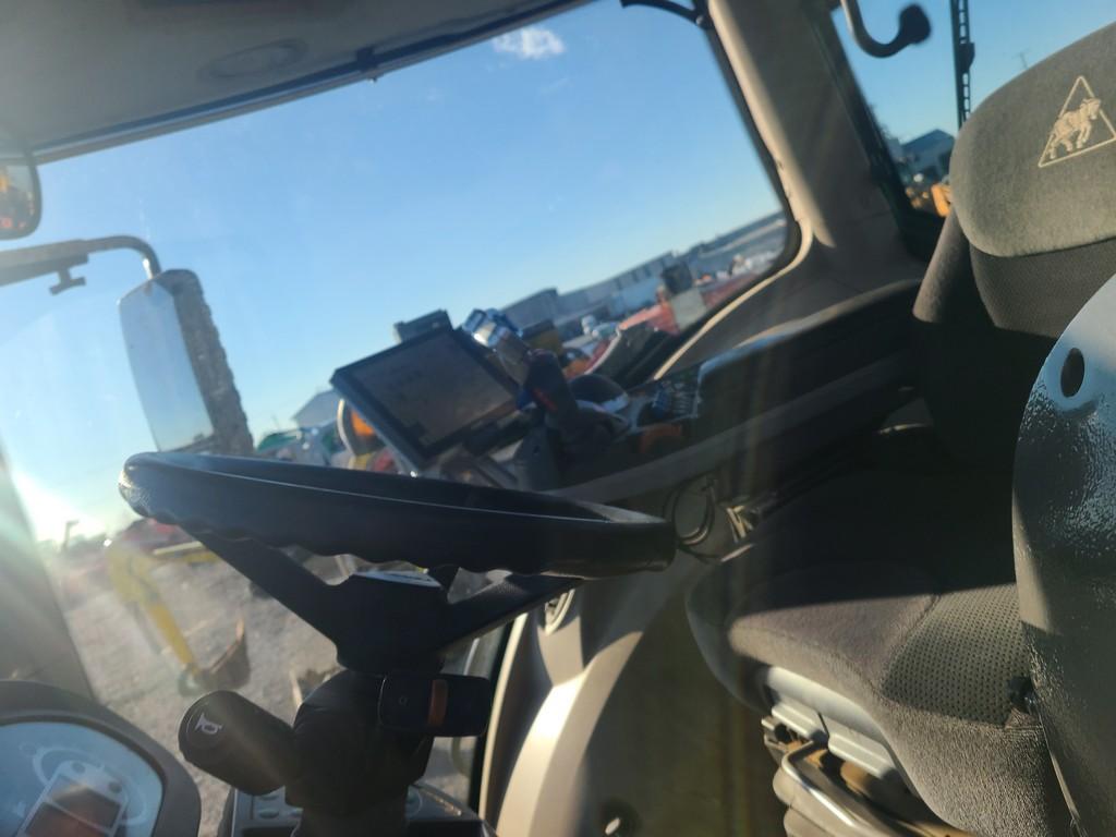 Fendt 822 Vario Cab Tractor 'Ride & Drive'