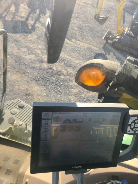 Fendt 822 Vario Cab Tractor 'Ride & Drive'