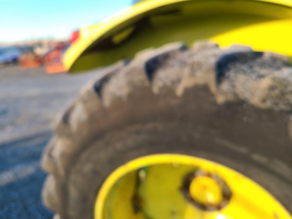 John Deere 5420 Cab Tractor 'Runs & Operates'