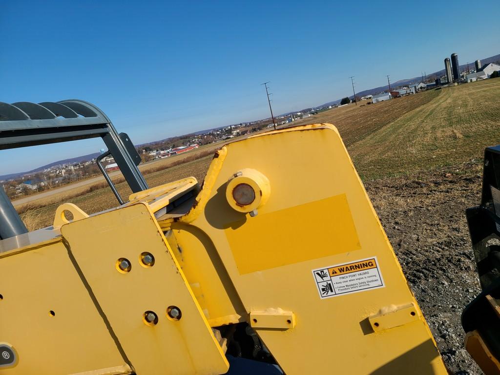 Gehl RS5-19 Telehandler 'Ride & Drive'