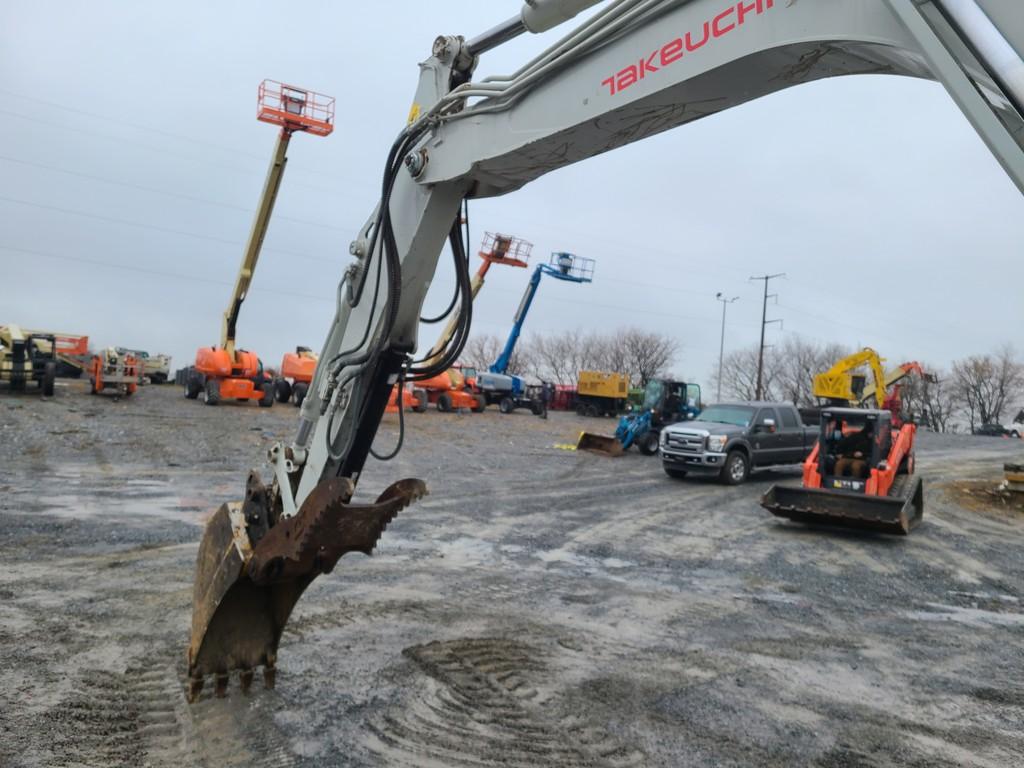 Takeuchi TB290 Midi Excavator 'Elite Ride & Drive'