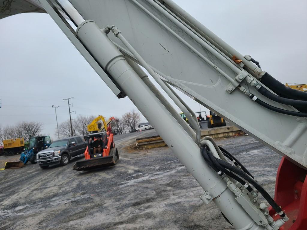 Takeuchi TB290 Midi Excavator 'Elite Ride & Drive'