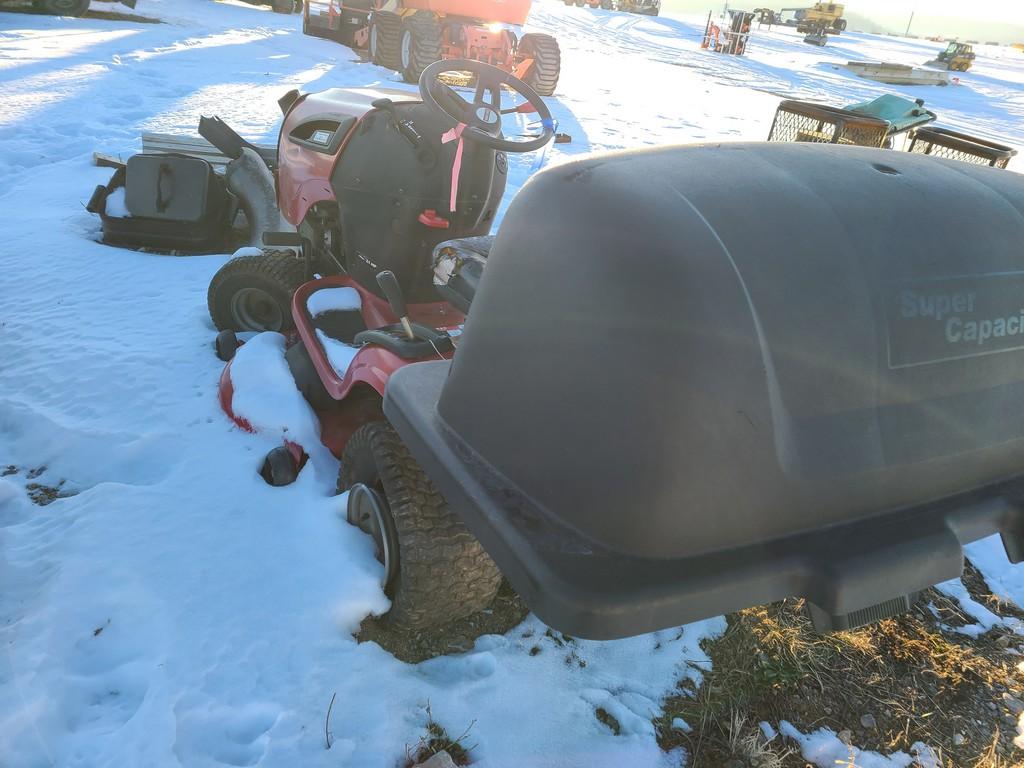 2009 Craftsman YTS3000 Riding Tractor 'AS-IS'