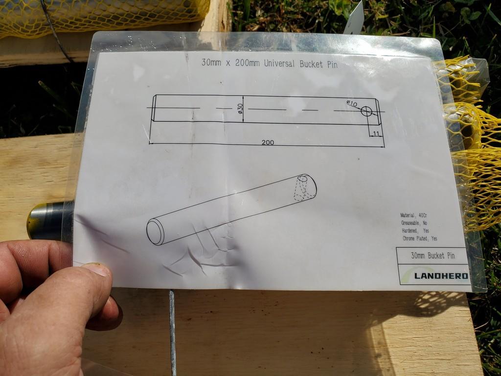 Land Hero   Excavator Pins 'NEW'
