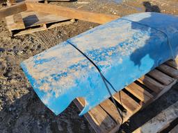 New Holland  Hood