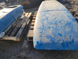 New Holland  Hood