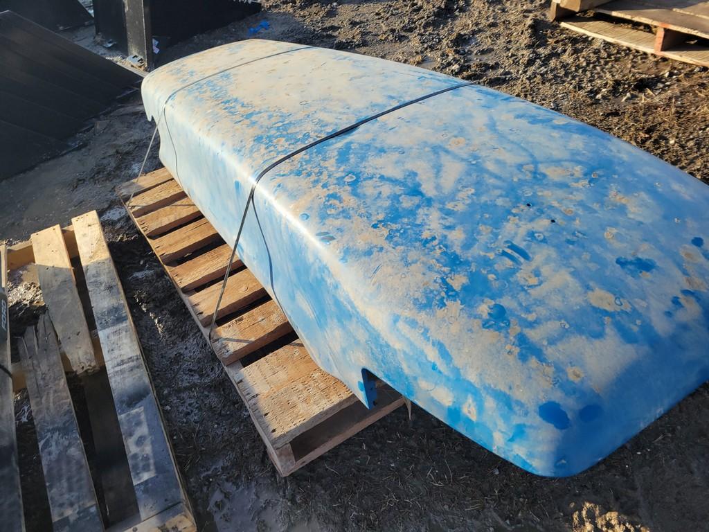New Holland  Hood