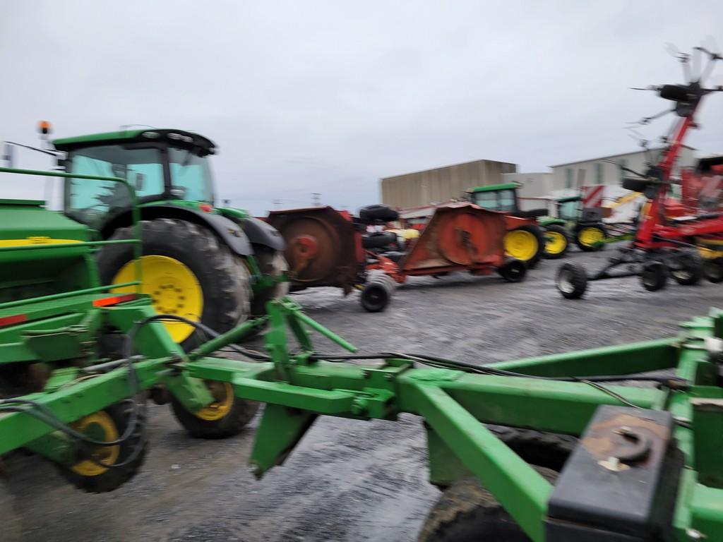 John Deere 1590 Grain Drill 'Package'
