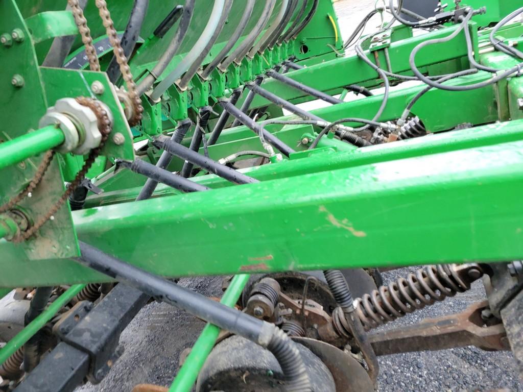 John Deere 1590 Grain Drill 'Package'
