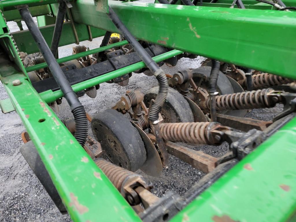 John Deere 1590 Grain Drill 'Package'