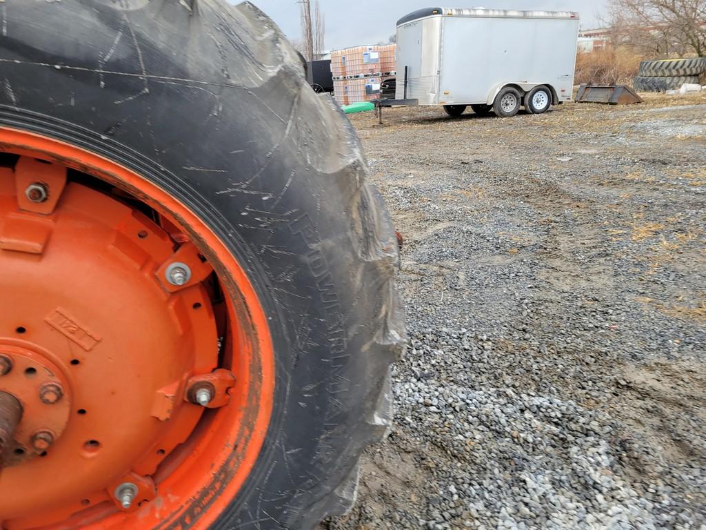 Case 2020 Cab Loader Tractor  'Runs & Operates'