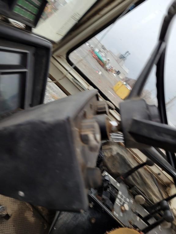 Case 2020 Cab Loader Tractor  'Runs & Operates'