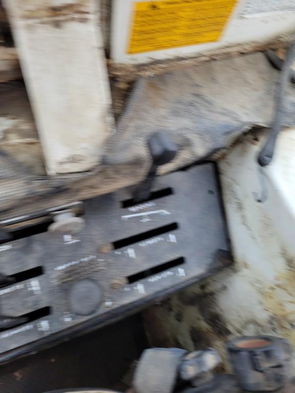 Case 2020 Cab Loader Tractor  'Runs & Operates'