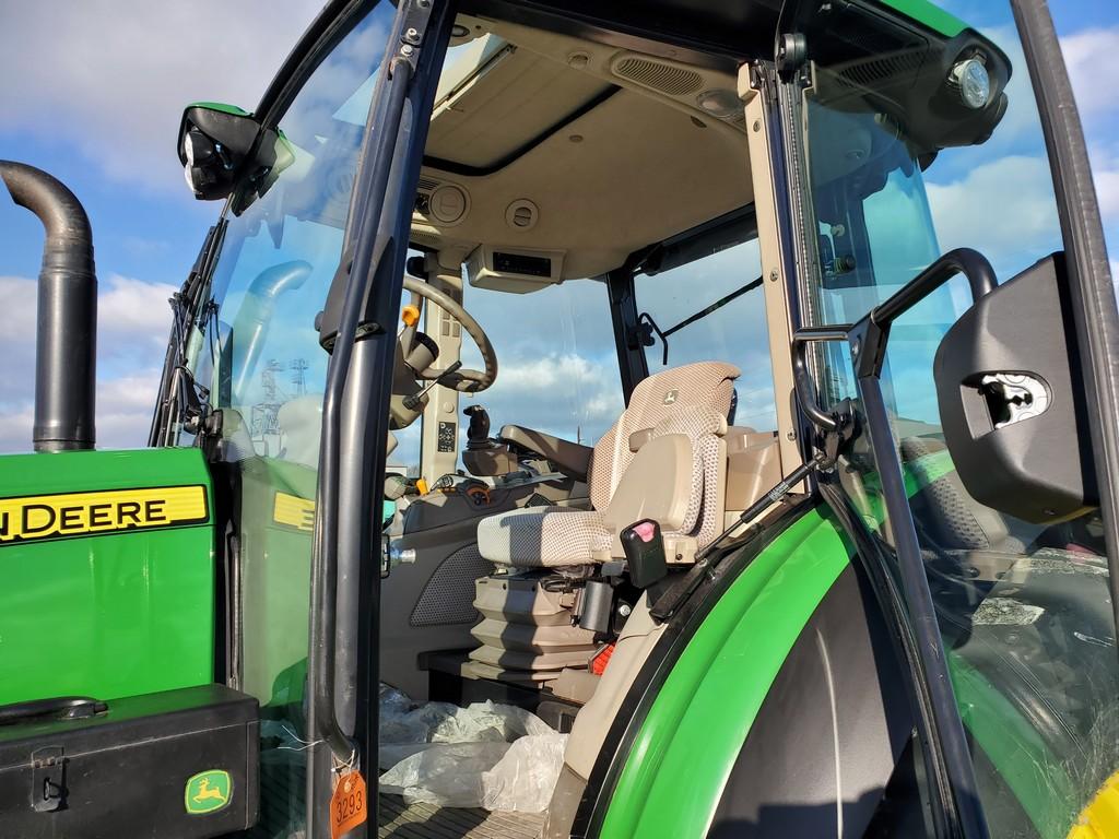 2017 John Deere 5115R Cab Tractor 'Ride & Drive'