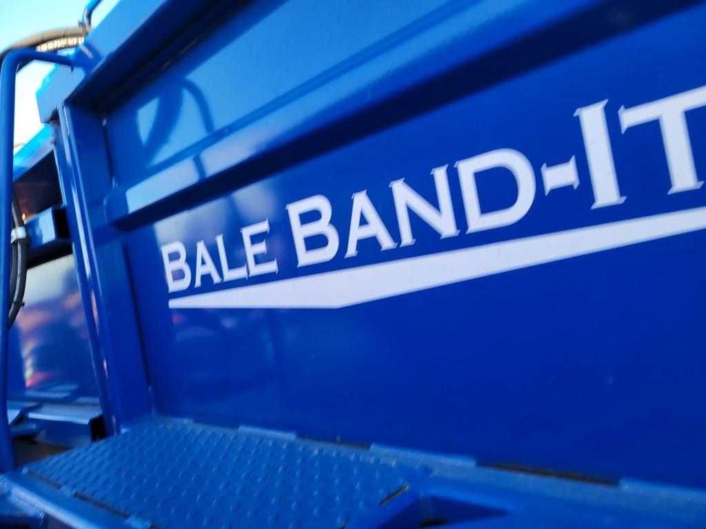 Bale Bandit  Bale Accumulator