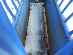 Priefert S04 Squeeze Chute