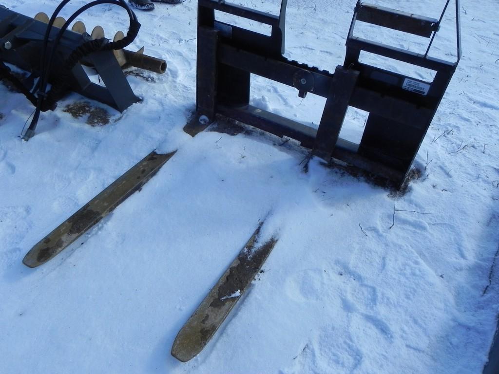 Woods PFW4448S Pallet Forks