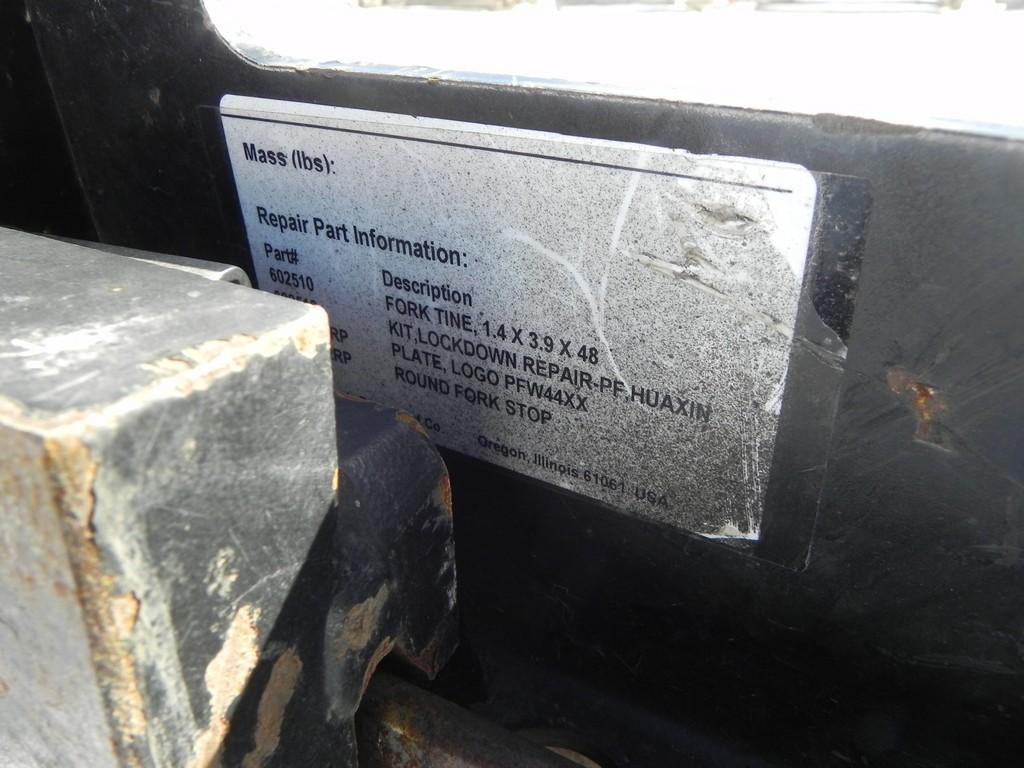 Woods PFW4448S Pallet Forks