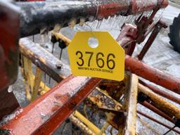 New Holland 256 Rake