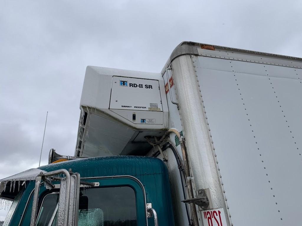 1998 Peterbilt  Single Axle Truck 'W/ Title'