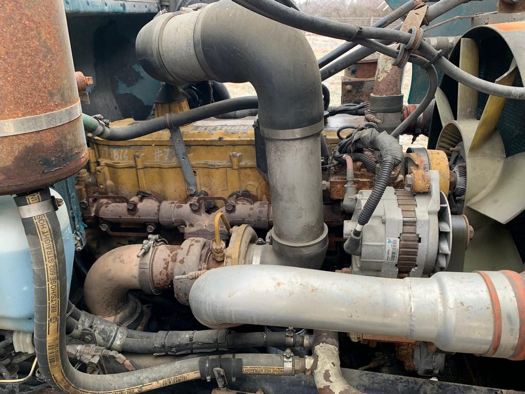 1998 Peterbilt  Single Axle Truck 'W/ Title'