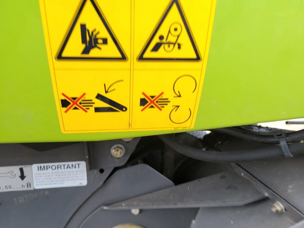 Claas Variant 360RC Round Baler 'Monitor in the Office, Manual in the Office, '