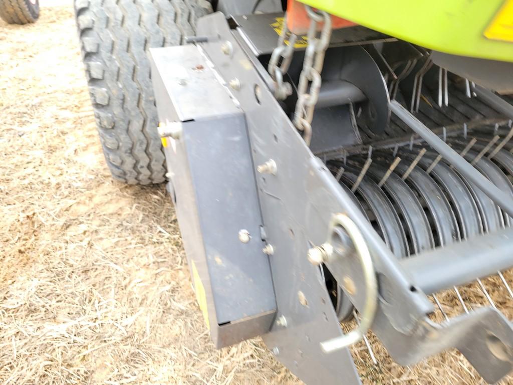 Claas Variant 360RC Round Baler 'Monitor in the Office, Manual in the Office, '