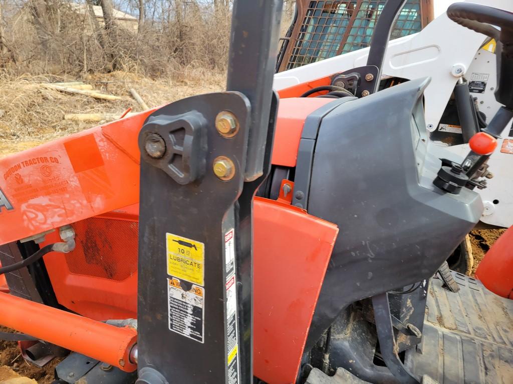 Kubota L39 Tractor Loader Backhoe 'Ride & Drive'
