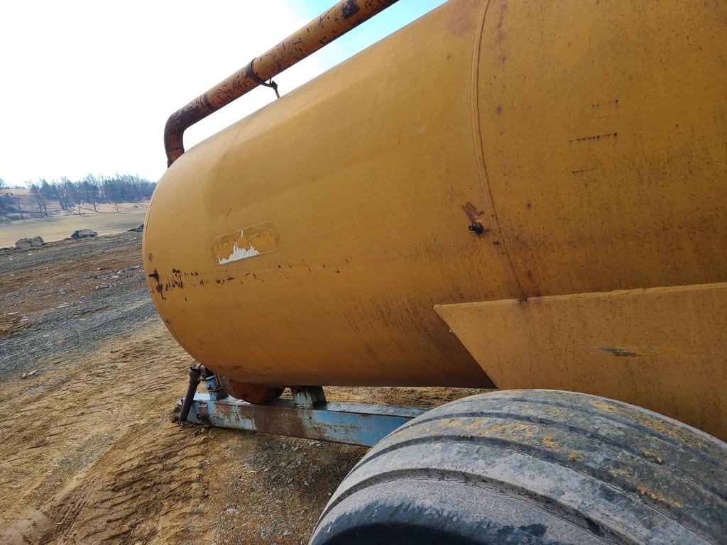 Betterbilt 1500 Tank Spreader