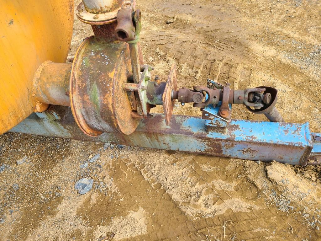 Betterbilt 1500 Tank Spreader