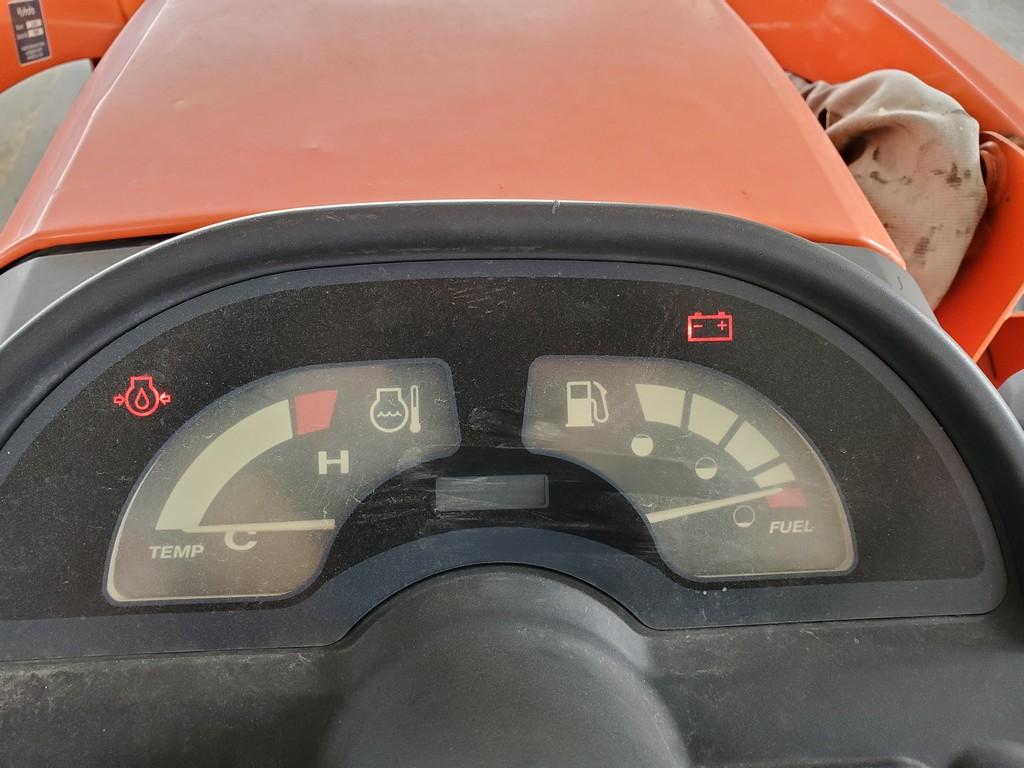 Kubota BX2660 Compact Loader Tractor 'Ride & Drive'