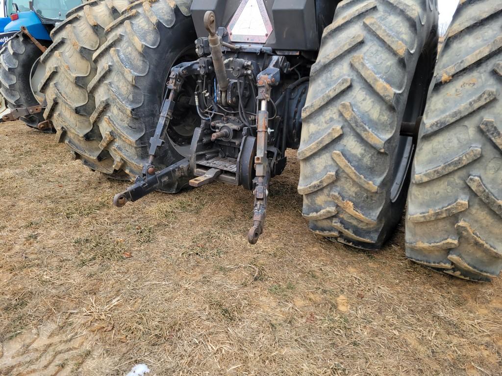 Case IH 7240 Cab Tractor 'Ride & Drive'