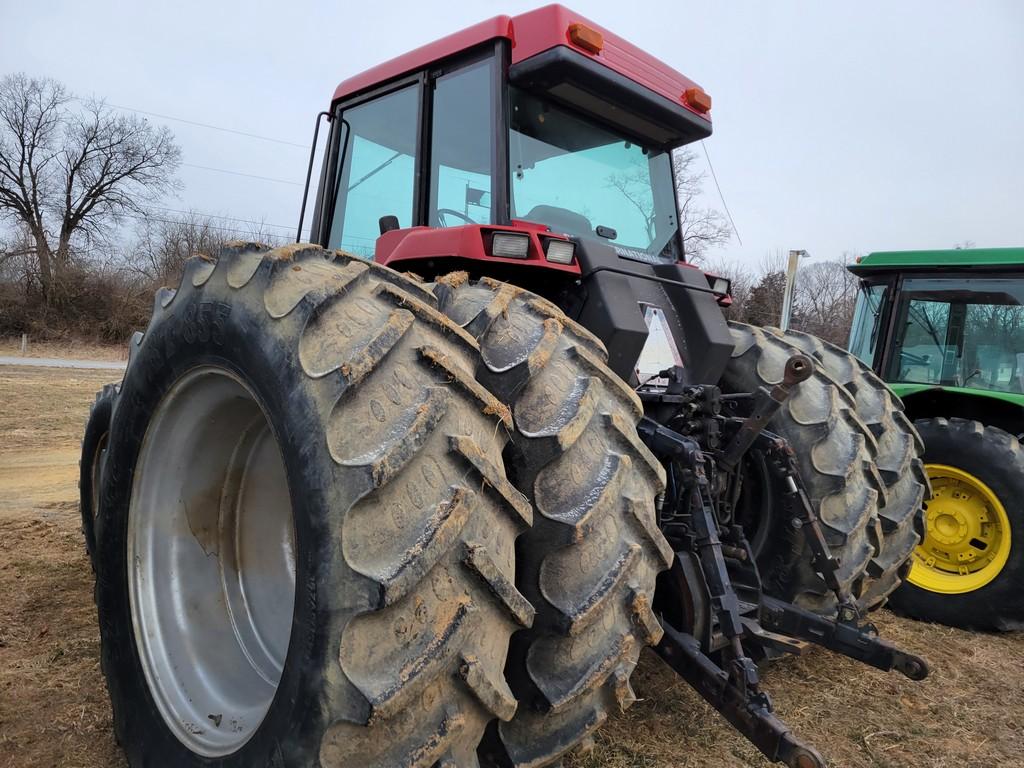 Case IH 7240 Cab Tractor 'Ride & Drive'