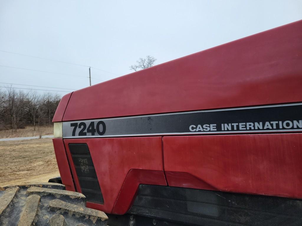 Case IH 7240 Cab Tractor 'Ride & Drive'
