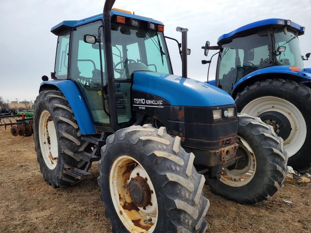 New Holland TS110 Cab Tractor 'Ride & Drive'
