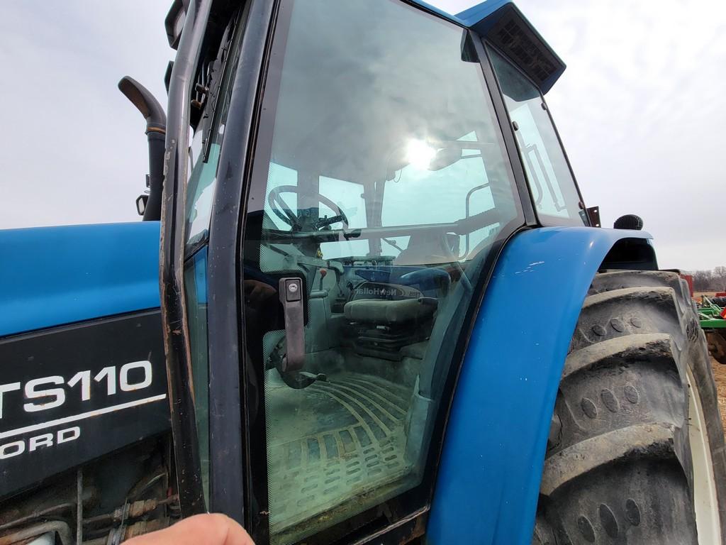 New Holland TS110 Cab Tractor 'Ride & Drive'