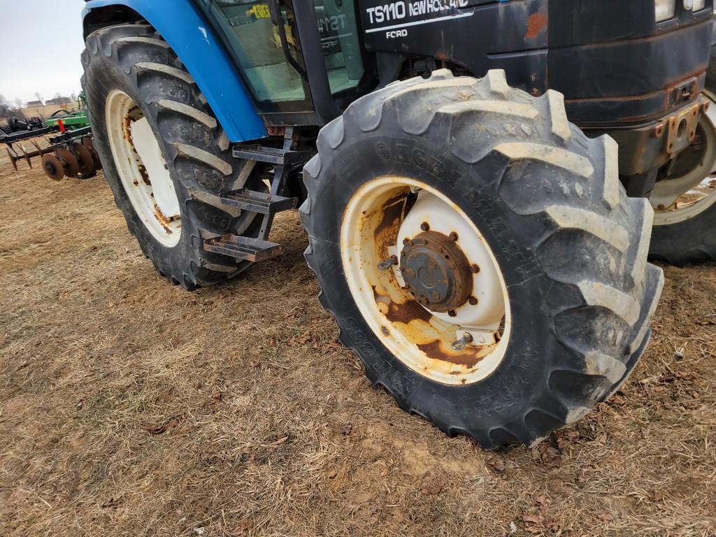New Holland TS110 Cab Tractor 'Ride & Drive'
