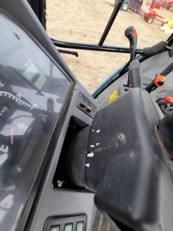 New Holland TS110 Cab Tractor 'Ride & Drive'