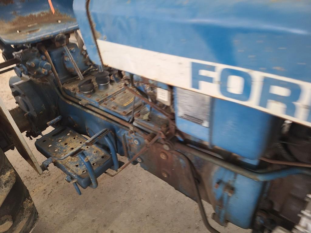 Ford 1600 Compact Tractor 'Runs & Operates'