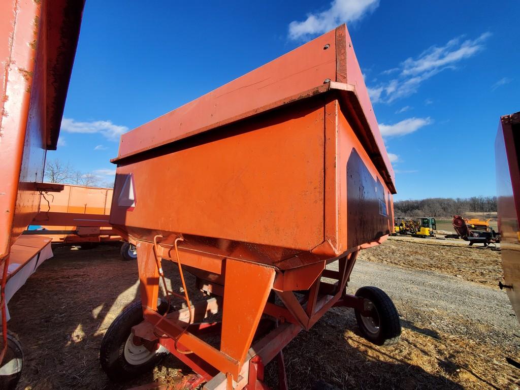 Turnco 225S Gravity Bin Wagon