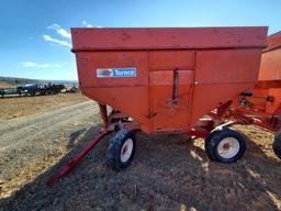 Turnco 225S Gravity Bin Wagon